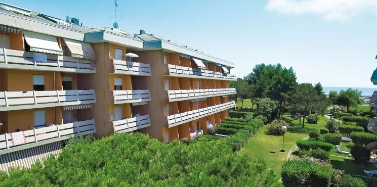 Atollo apartmanház/ Lido dei Pini