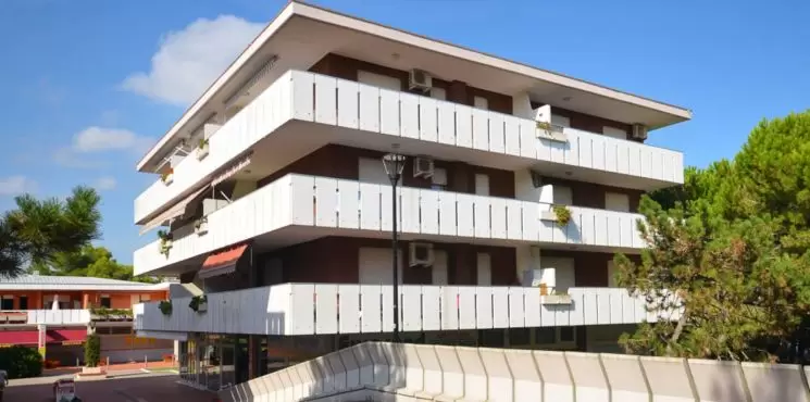 Appartamenti Passeggiata Lido dei Pini_2